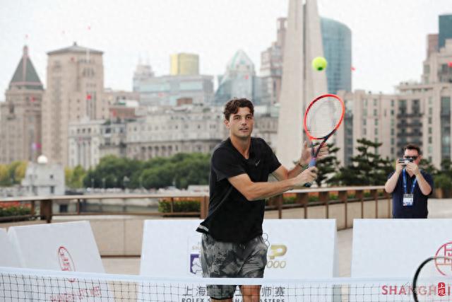 角色让他们 角色让他们