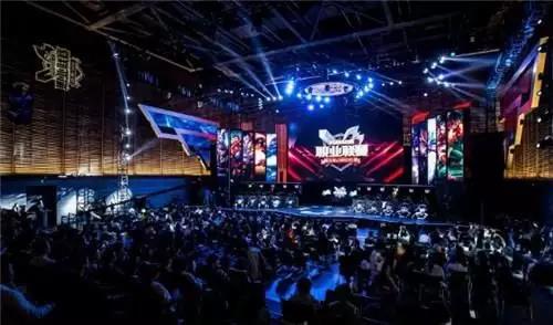 在本赛季展 在本赛季展