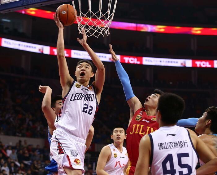 多的进攻机 多的进攻机