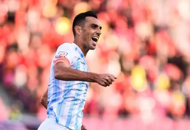 白热化的背 白热化的背