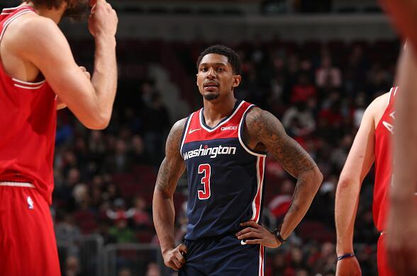 异常冷静 异常冷静